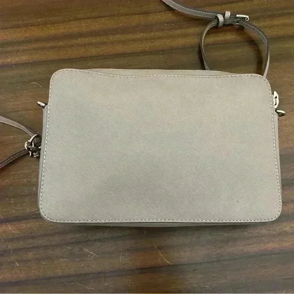Michael Kors Jet Set Saffiano Leather Crossbody Bag Grey